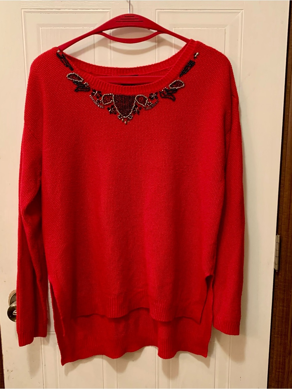 Nicole Miller Women Red Beaded Neck Knit Sweater High Low Hem XL